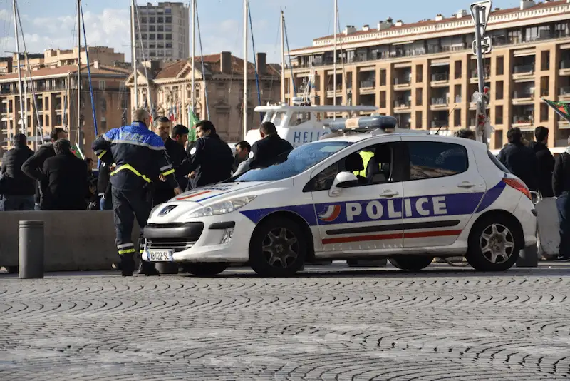 Pape à Marseille : un dispositif de sécurité inédit