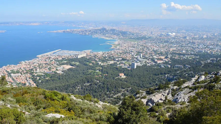 critair-des-vehicules-interdits-a-la-circulation-a-marseille